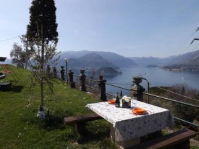 Отель Varenna Castle  Варенна
